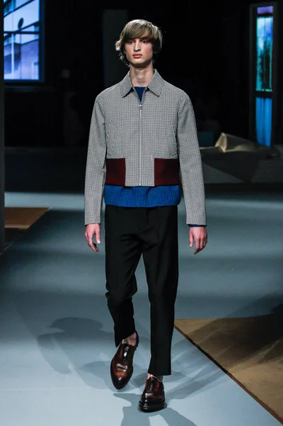 Look 4